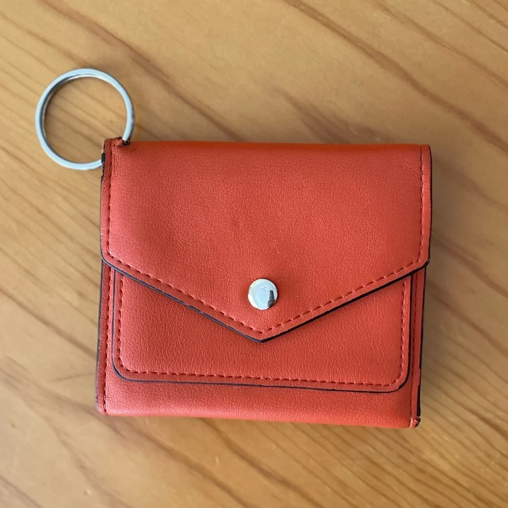 Like New! RFID Blocking Women's Trifold Wallet w/Zipper Pocket & Card Holder